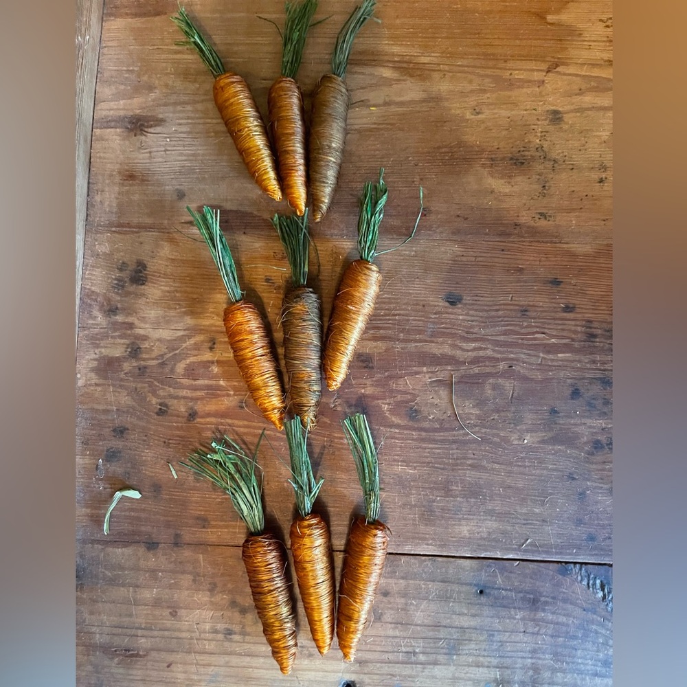 Sets of stained  primitive look raffia carrots
